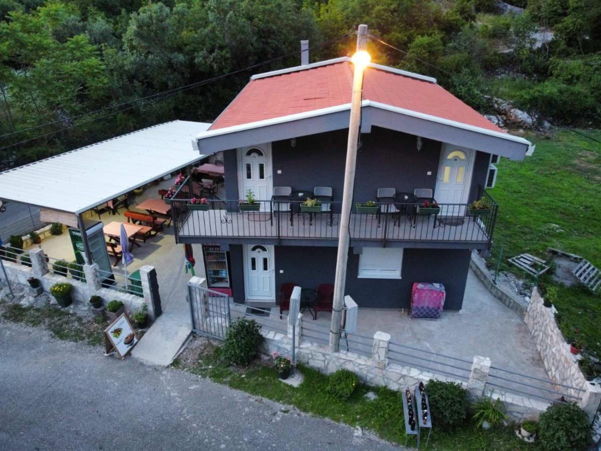 Nino Skadar Apartment