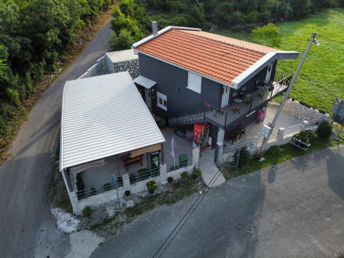 Apartment Nino Skadar