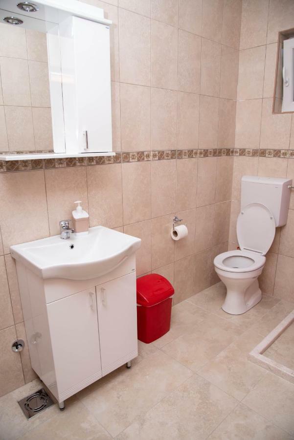 Apartment Nino Skadar