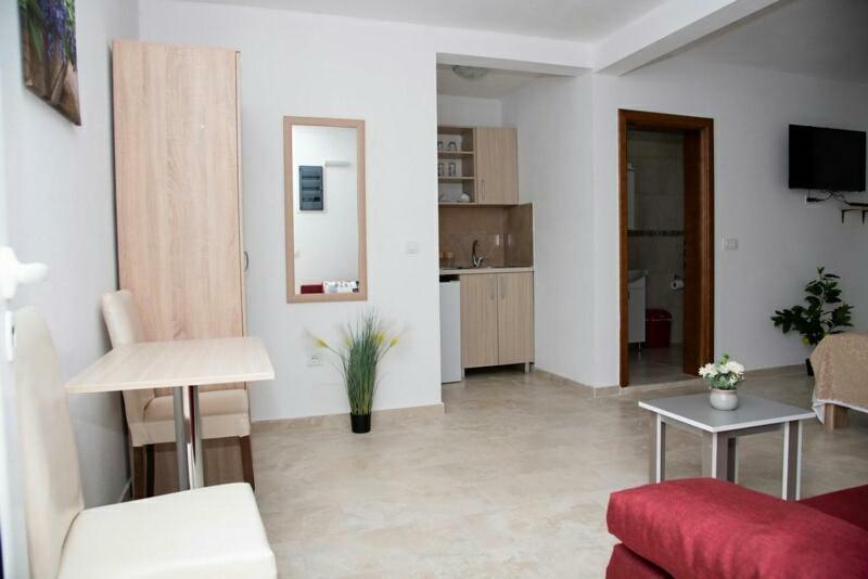 Apartment Nino Skadar *